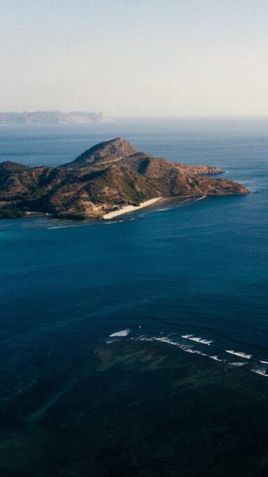 Beach-Front Sumbawa Surf House Lemonga エクステリア 写真